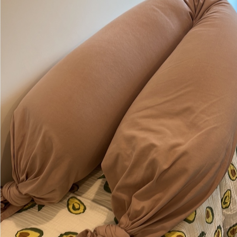 Bbhugme Pregnancy Body Pillow Pink